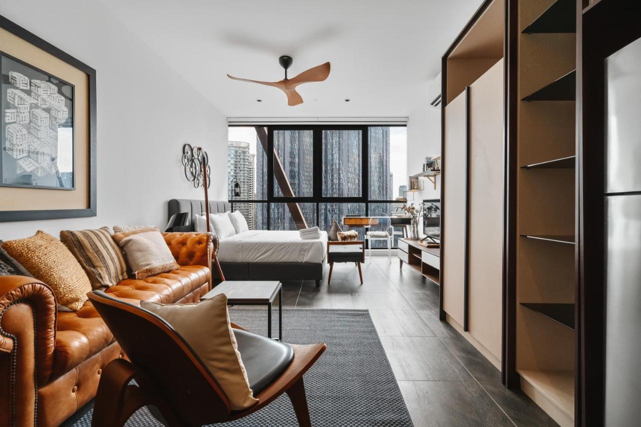 Scarletz Klcc Apartments By Soulasia Kuala Lumpur Zewnętrze zdjęcie